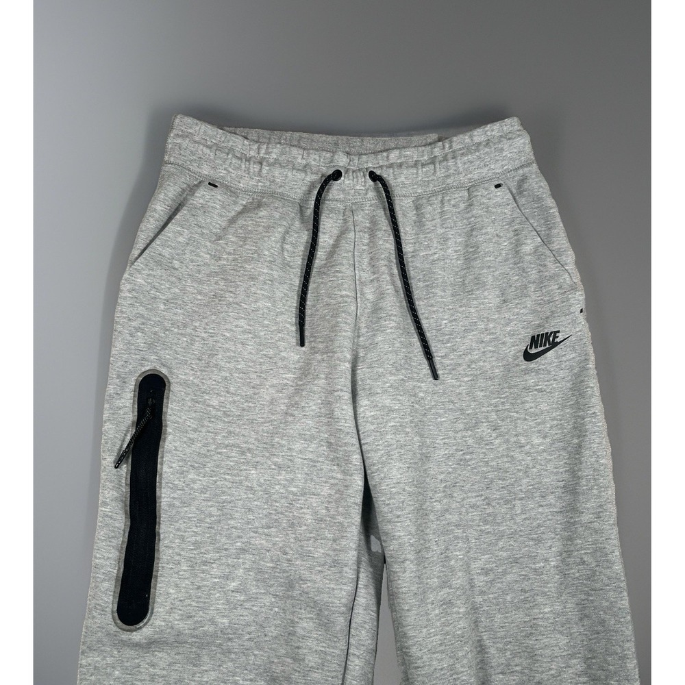 Nike Tech Fleece Joggers Mens Medium Gray CW4292-063 Zipper Pocket Sweatpants